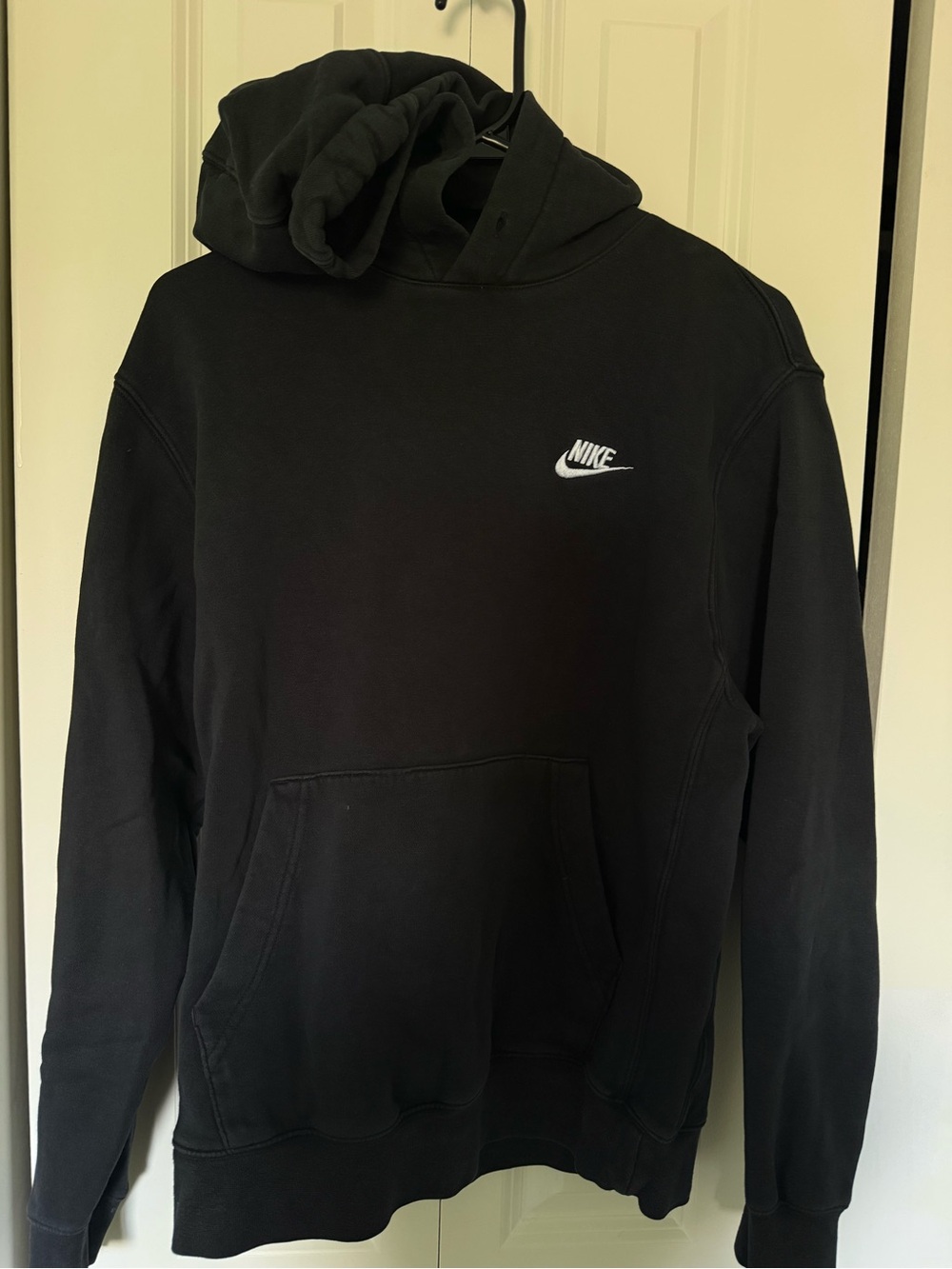 Nike Black Men’s Pullover Hoodie with White Swoosh